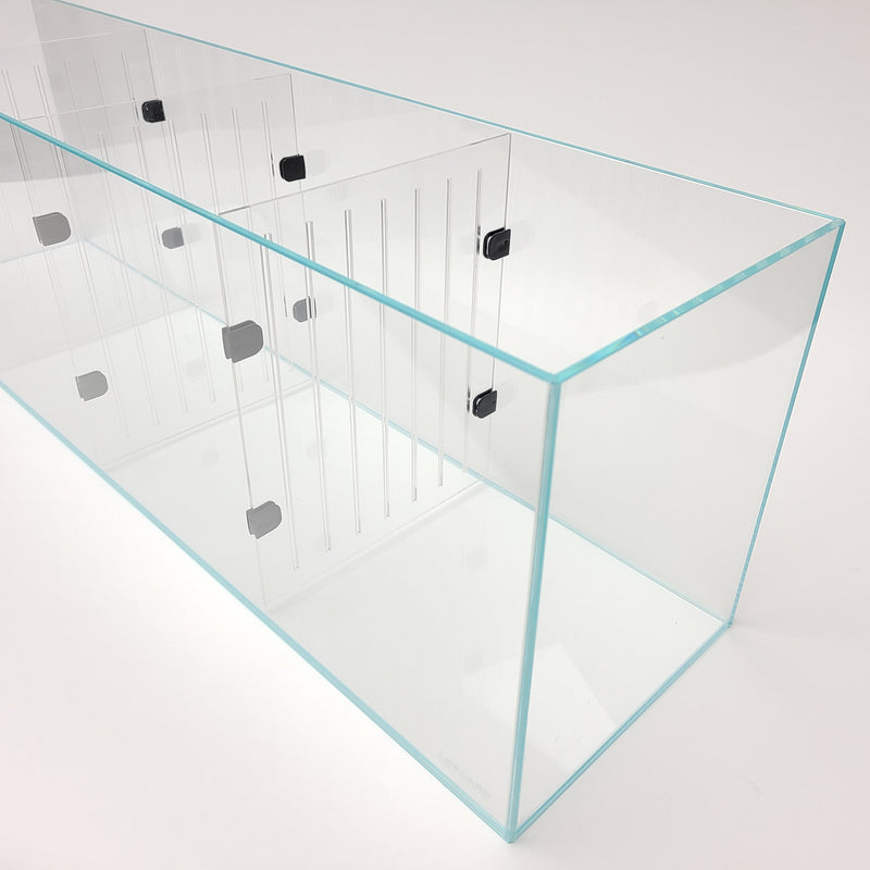 Acrylic Divider Plate for 6 Gallon Bookshelf Aquariums - CLEAR