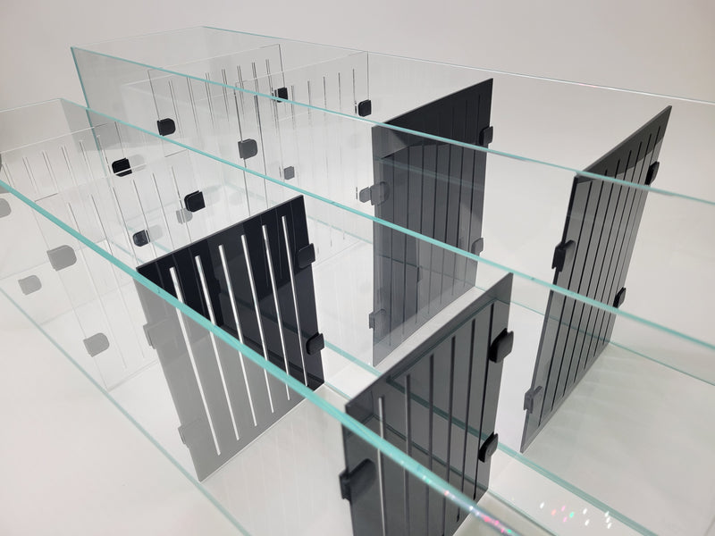 Acrylic Divider Plate for 11 Gallon Bookshelf Aquariums - BLACK