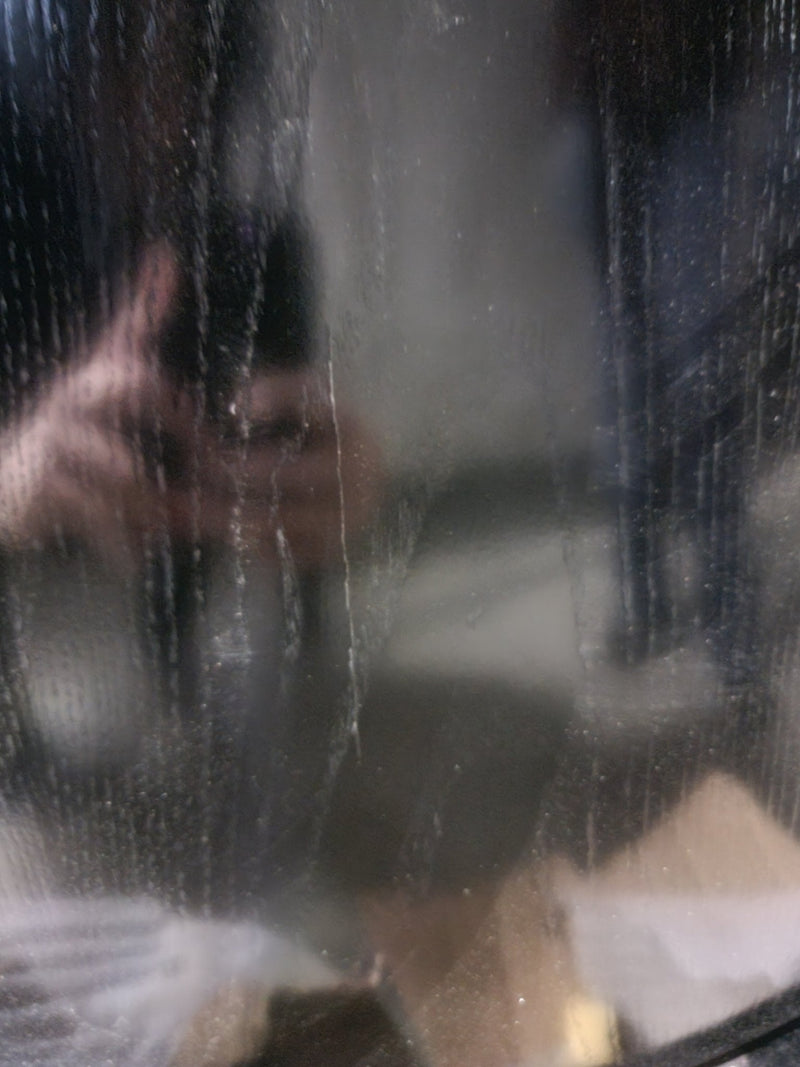 AQUA VIM 280g GLASS Cylinder Reef-Ready 48"x48"x36"H in Abyss Black Display Model